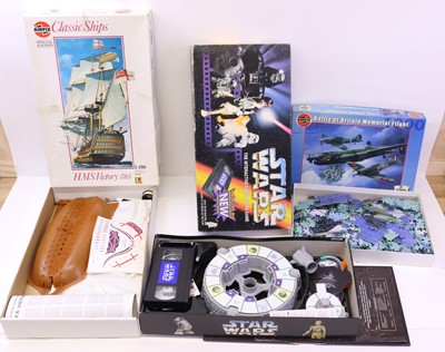 Lot 55 - Three board games and kits to include Airfix...