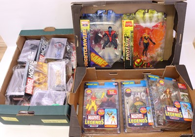 Lot 93 - Three trays containing Marvel-related modern...