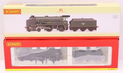 Lot 177 - A Hornby 00 gauge R2743 Schools Class in BR...