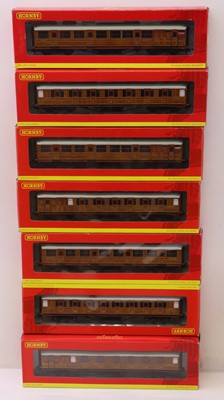 Lot 256 - A rake of seven Hornby 00 gauge post 2015...