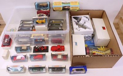 Lot 500 - 2 boxes containing modern issue loose and...