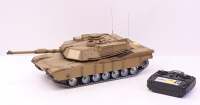 Lot 9 - Heng-Long 1/16 scale radio-controlled model of...