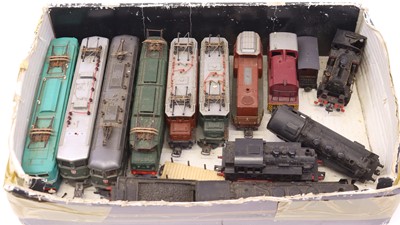 Lot 364 - Large collection of unboxed Continental HO...