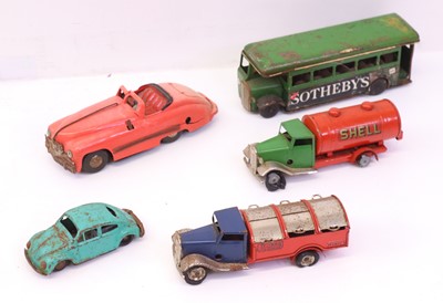 Lot 69 - triang minic tinplate clockwork small group to...