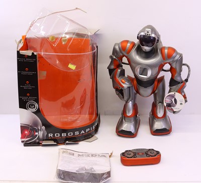 Lot 485 - Wow Wee Products Large Scale Robosapien V2...