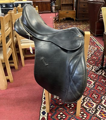 Lot 536 - A Bates of Australia leather general pupose...