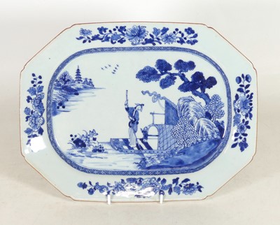Lot 1 - A 19th century Chinese export blue and white...
