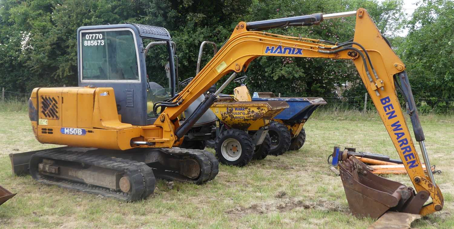 Lot 494 - A circa 2004 Hanix H50B mini-excavator, with...