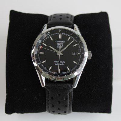 Lot 149 - A gents stainless steel Tag Heuer Carrera Twin...