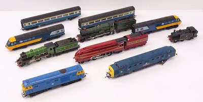 Lot 421 - A collection of Triang Hornby locos to include...
