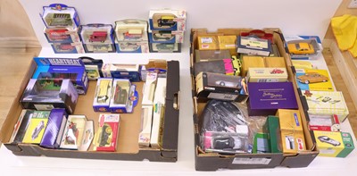 Lot 262 - 2 trays containing mostly boxed modern issue...