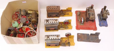 Lot 148 - Two trays containing a quantity of various...