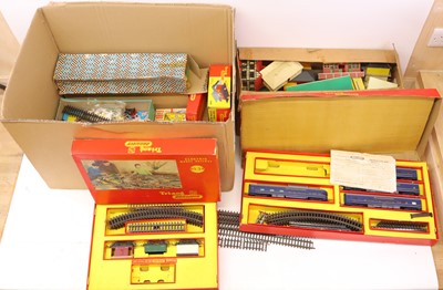 Lot 510 - A collection of various Triang 00 gauge items,...