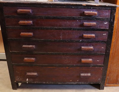 Lot 113 - A wooden 6-drawer chest containing a quantity...