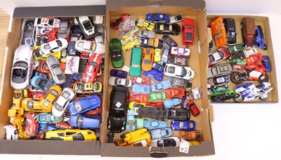 Lot 263 - 2 boxes containing various scales loose modern...