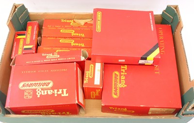 Lot 515 - A collection of various Triang 00 gauge boxed...