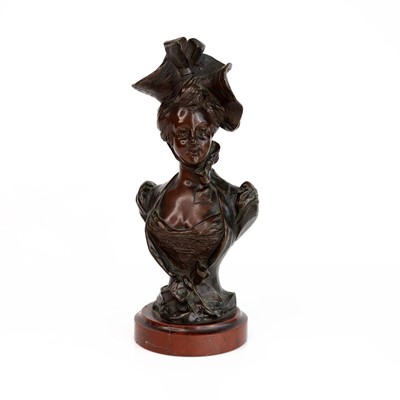 Lot 185 - Francois Alphonse Piquemal (1869-1911) - Bust...
