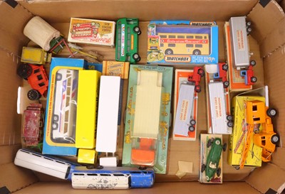 Lot 355 - A collection of vintage or late release boxed...