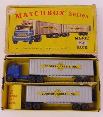 Lot 332 - Matchbox Lesney Major Pack M9 Cooper Jarrett...
