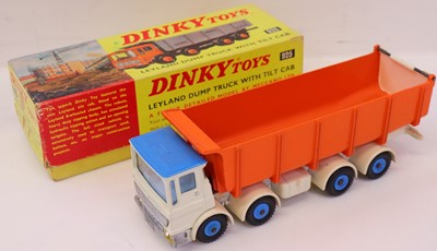 Lot 226 - Dinky Toys No. 925 Leyland dump truck with...