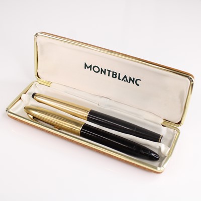 Lot 170 - A 1960s Montblanc Meisterstück No.72 fountain...