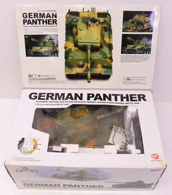 Lot 400 - Heng Long 1/16th scale boxed radio-controlled...