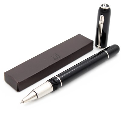 Lot 174 - An Alfred Dunhill ballpoint pen, in black...