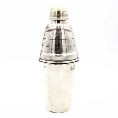 Lot 199 - An Art Deco Yeoman Plate 'bullet' cocktail...