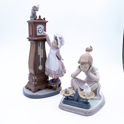 Lot 103 - A Lladro porcelain figure 'Bed Time', No.5347,...
