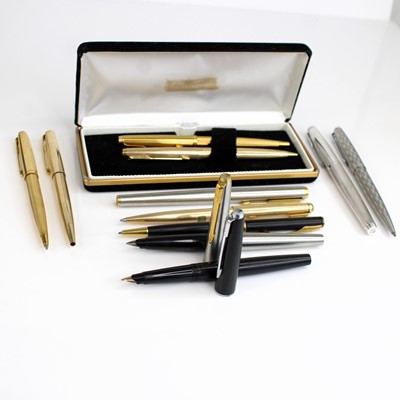 Lot 170 - A collection of Parker pens, to include a...