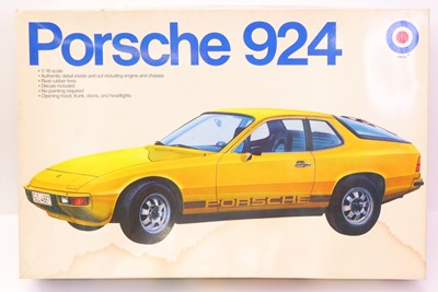 Lot 295 - ENTEX (USA issue kits) 1.16 scale, 9048 1975...