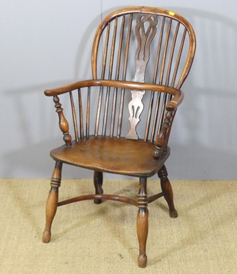 Lot 613 - A 19th century elm, yew and ash splatback...
