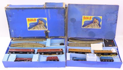 Lot 526 - Two Hornby Dublo early post-war sets to...