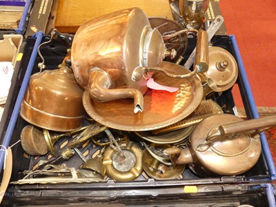 Lot 139 - A collection of metalware, to include a 19th...