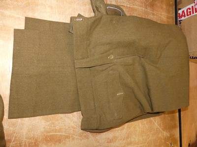 Lot 125 - A British army dress uniform, comprising a...