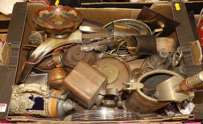 Lot 127 - A collection of metalware, to include a copper...
