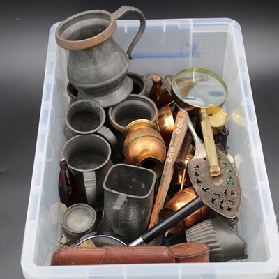 Lot 239 - A collection of metalware, to include a...