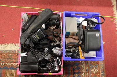 Lot 163 - A collection of cameras and related equipment,...
