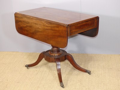 Lot 661 - AMENDMENT - CORNER CUPBOARDS NOT INCLUDED - A...