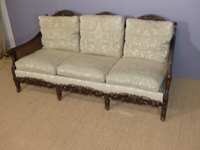 Lot 686 - An early 20th century floral relief carved...