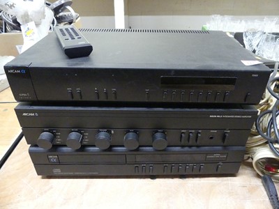 Lot 112 - An Arcam Delta 90 32 integrated stereo...