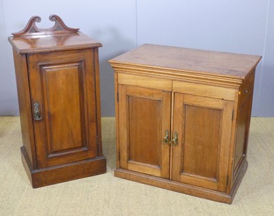 Lot 705 - An Edwardian walnut table top double door side...