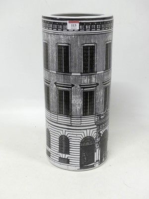 Lot 113 - A reproduction transfer decorated pottery...