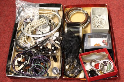 Lot 156 - A collection of costume jewellery, to include...