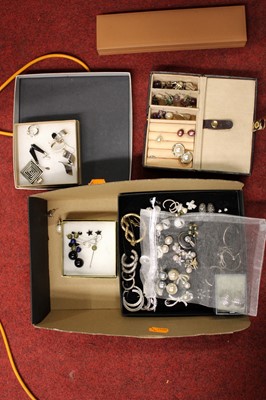 Lot 158 - A collection of costume jewellery, to include...