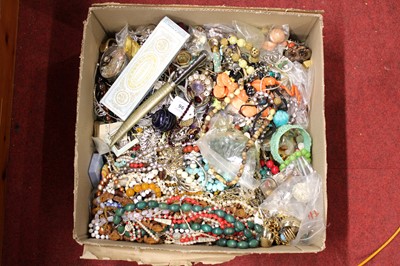 Lot 166 - A collection of costume jewellery, to include...
