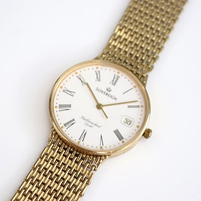 Lot 192 - A gent's Sovereign 9ct gold cased quartz dress...